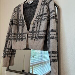 Cream and Black Cropped Cardigan Sweater